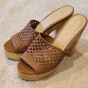 Veronica Beard Guadelupe Wooden- Heeled Mules in Hazelwood sz 10